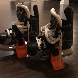 Hockey skates for beginners